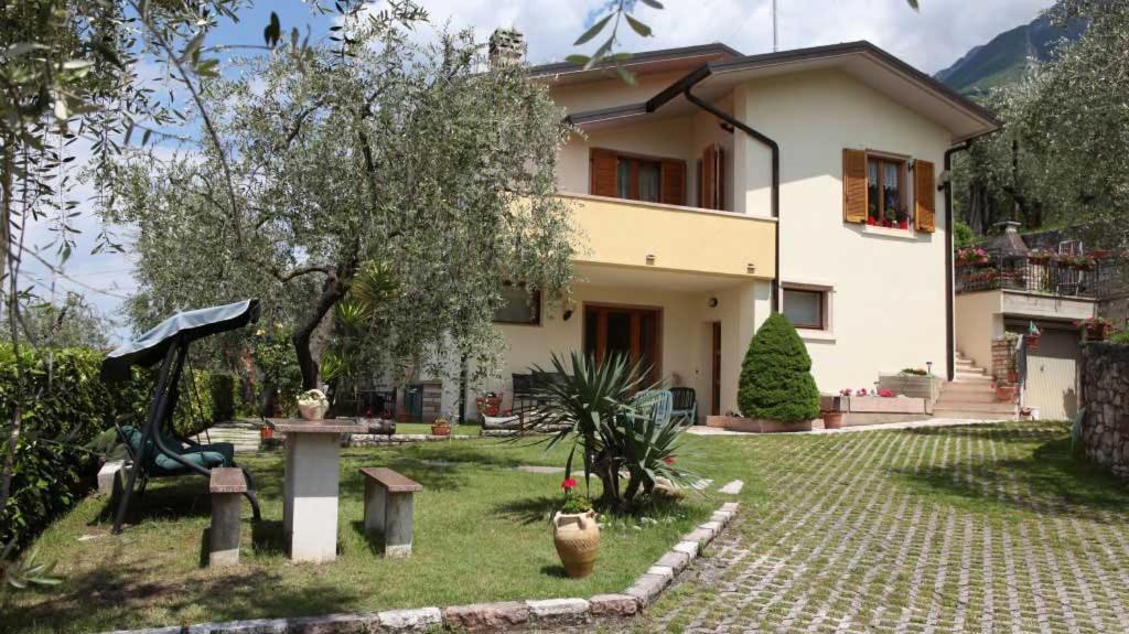 Apartament Casa Edda Brenzone sul Garda Zewnętrze zdjęcie